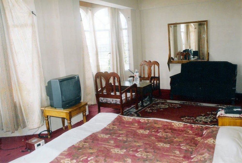 Old - Main Bellevue Heritage Hotel Darjeeling  Eksteriør bilde